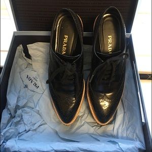 Prada shoes size 8